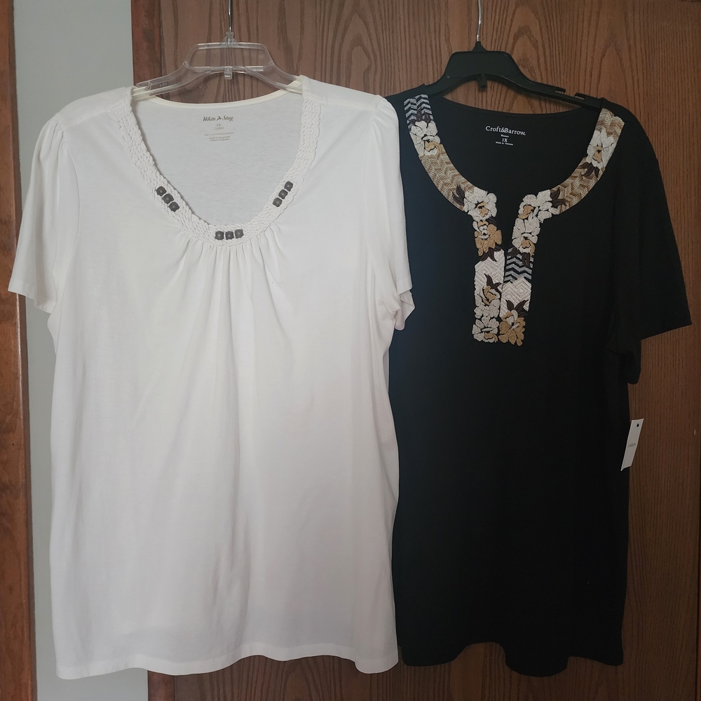 Croft & Barrow Women's Black Embellished Top